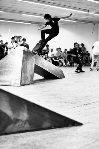 Louie_Lopez_nosegrind_pop_CONS_PROJECT_BERLIN_Henry_Kingsford-1